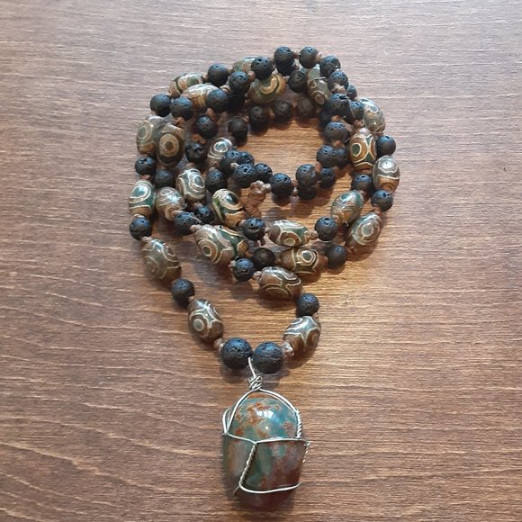 AWESOME- Bloodstone/ DZI Agate/ Black Lava Stone/ Hemp- Knotted Necklace - Picture 1 of 9